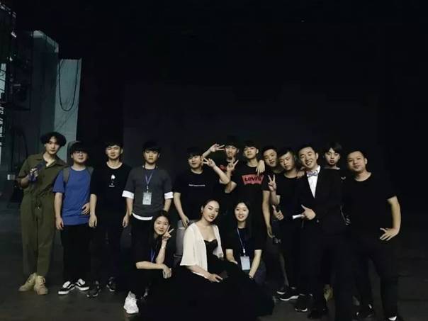 https://mmbiz.qpic.cn/mmbiz_jpg/v6utlCWbWKxoWUdpGGZdgw1AHX2FPrwUGx3o9xH5nM8ENYJbhrNjOERdCz48feURHm2icdyhmdg5HlIibweIKEDA/640?wx_fmt=jpeg