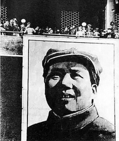 华艺湖艺，一脉相承——湖南艺术职业学院党委书记王章华率领的后辈一行拜会华艺百岁前辈周令钊先生