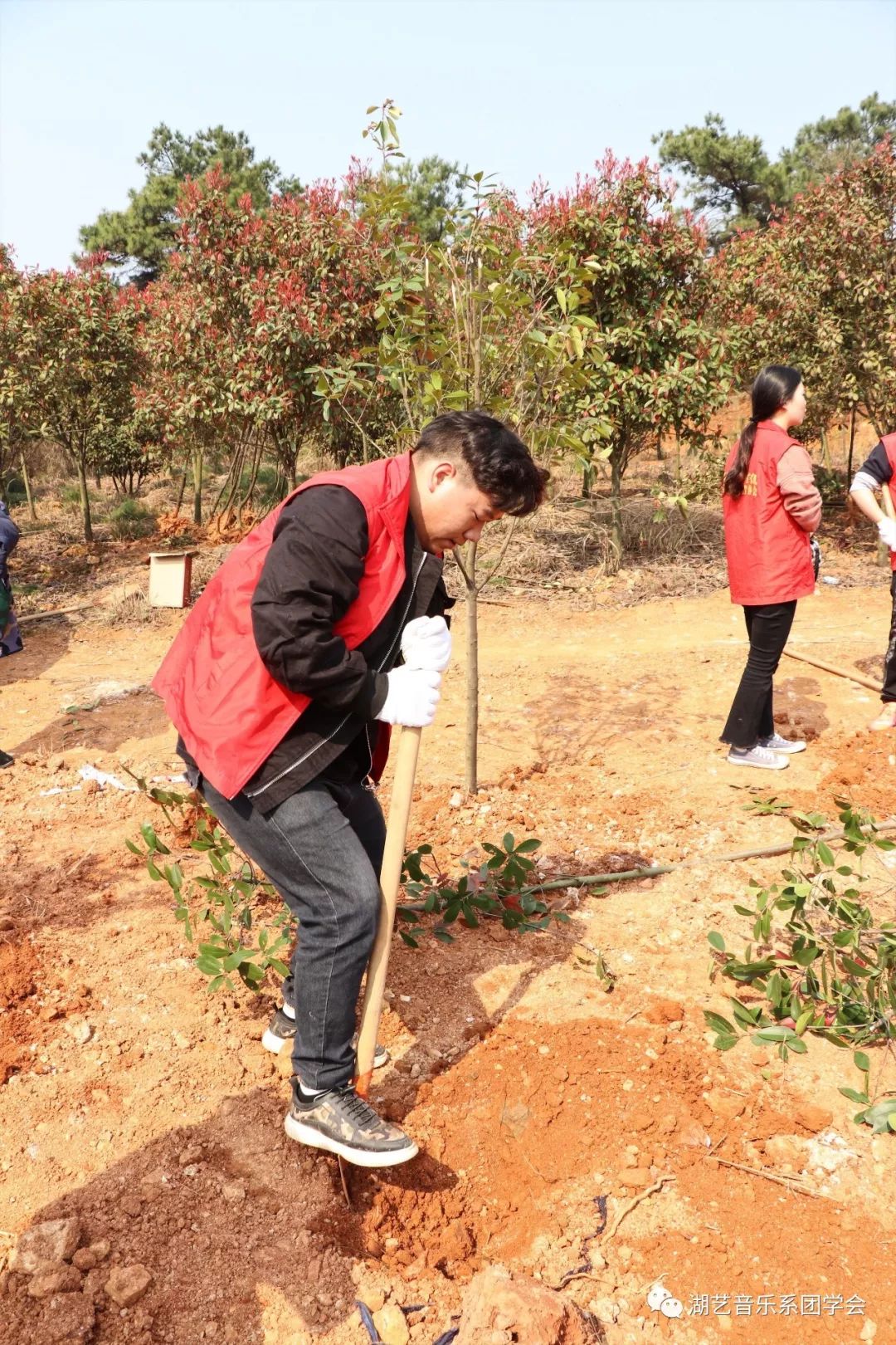 https://mmbiz.qpic.cn/mmbiz_jpg/v6utlCWbWKwVBkSz5SQhGrcCmzBbQ6ygicMvic5CRrr5oF7Kxz3JDrfZt9PLMOHMvdmMib6votZBB1XbxibNIiaUYHw/640?wx_fmt=jpeg&wxfrom=5&wx_lazy=1