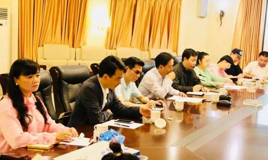https://mmbiz.qpic.cn/mmbiz_jpg/oEE0oicUmibV31iaGcpPiaXS0qjQYZuA1PIAiaumh7oOaxvc3iarMVmL4icZ1yN8mfLODpa3o2vHVVm4qHUSvz3VqPuxQ/640?wx_fmt=jpeg