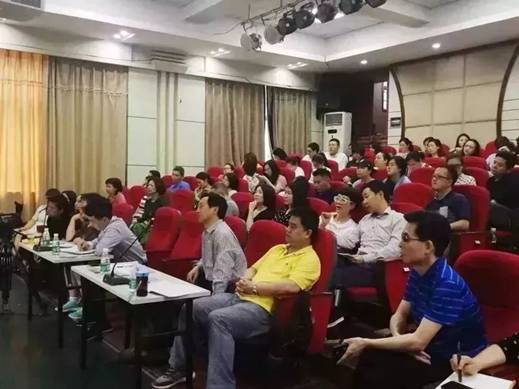 http://mpt.135editor.com/mmbiz_jpg/oEE0oicUmibV3hEUxHSXsgTE6Q9JAt39icE2SUXKDbsavwMWLJGOHVPcdNNGvPF9glFeXSao6QXAzv6iclEWTLDZmA/640?wx_fmt=jpeg