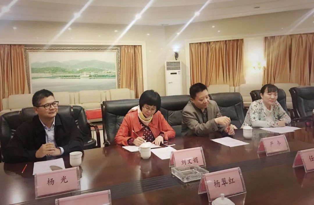 https://mmbiz.qpic.cn/mmbiz_jpg/oEE0oicUmibV24cVELX9g2g37w2sF7ZYicGuAxpwVFk9CGBZV5D2DuUsJPXcRLv2kI1y2KLN5r3Fk5iaRQFUb0JIsw/640?wx_fmt=jpeg